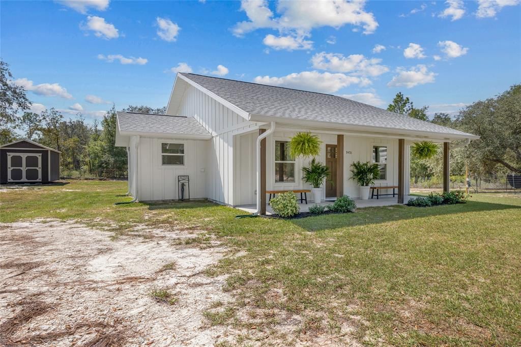 Backyard, Exterior