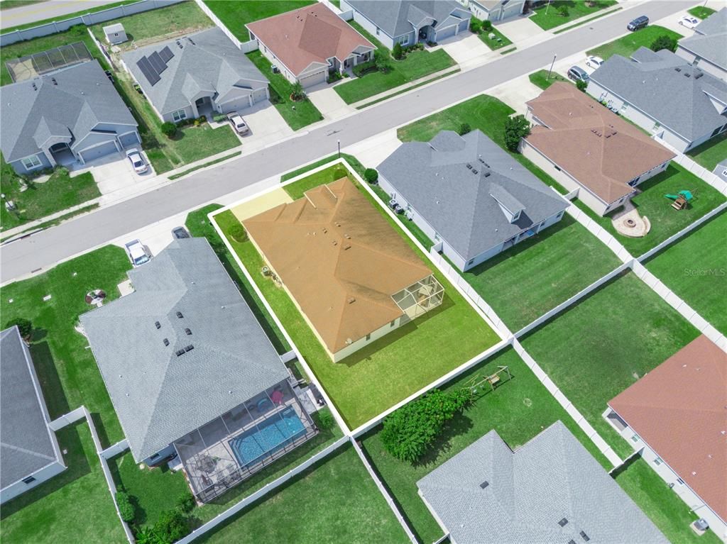 Exterior, Drone