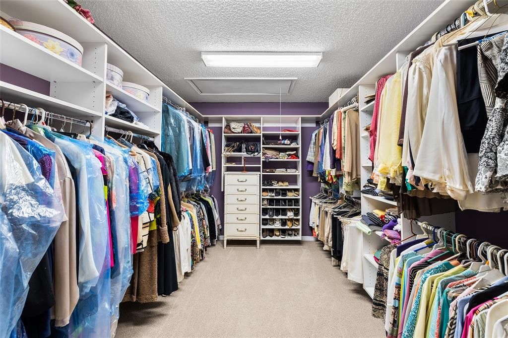 Interior, Walk-in Closets