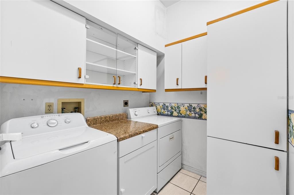 Interior, Washer