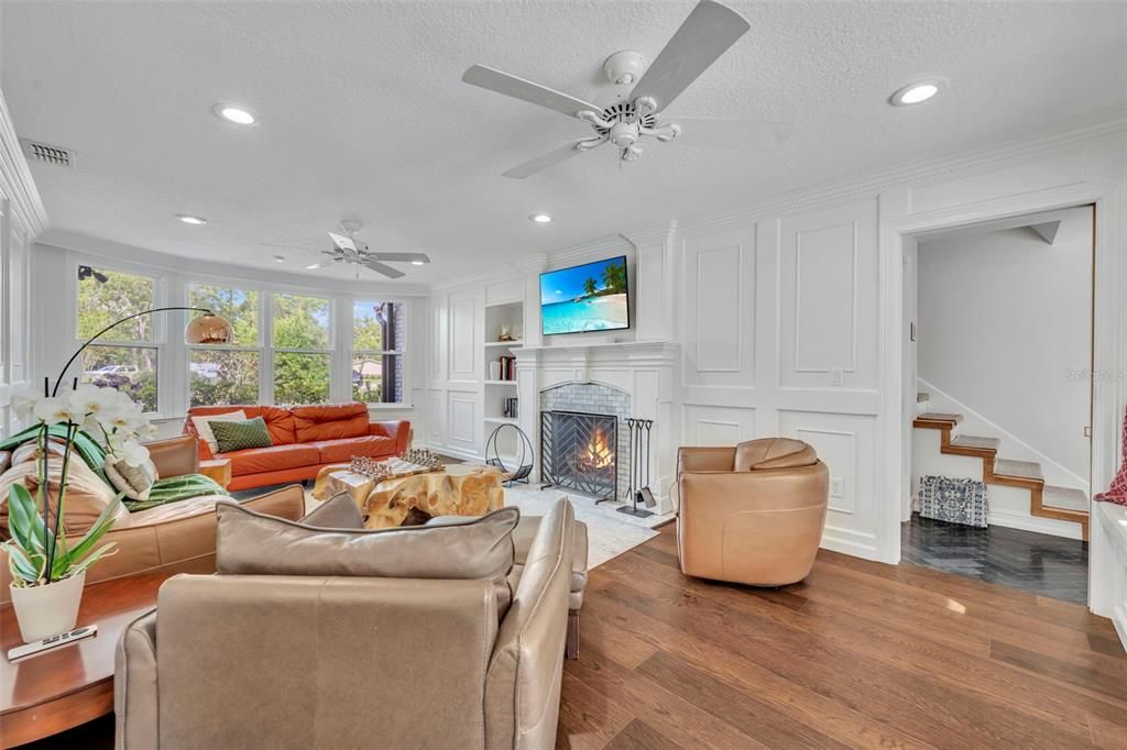 Fireplace, Interior, Living room, Recessed Lighting, Wood Texture Flooring