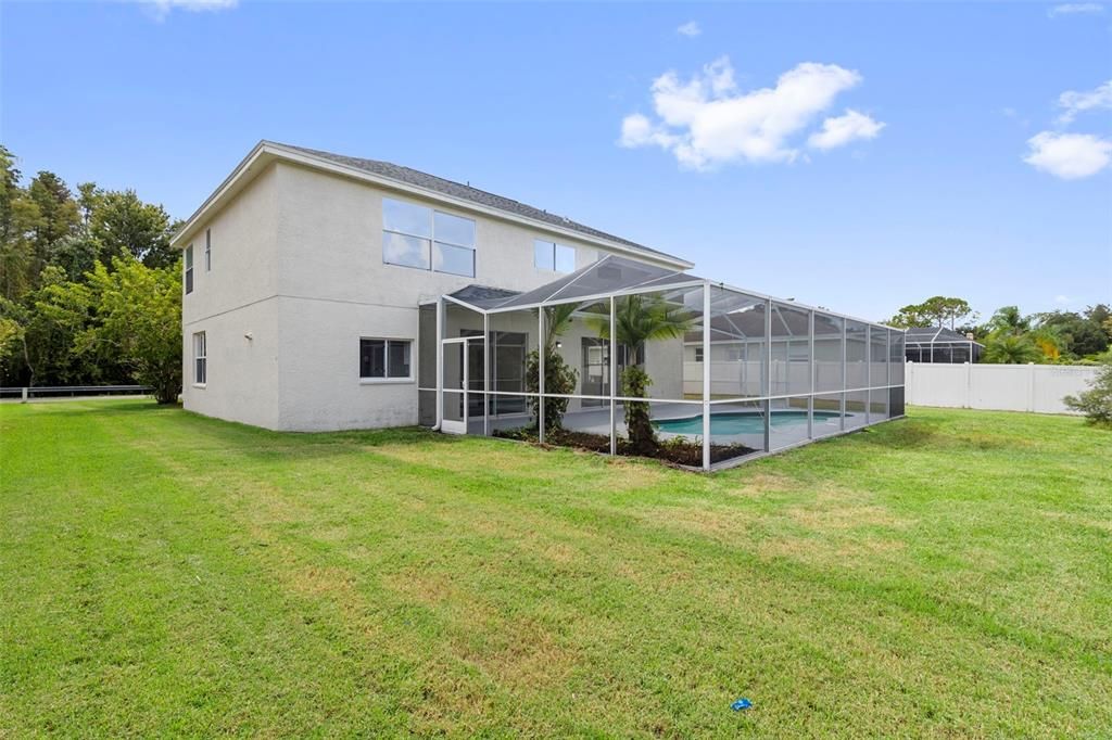 Backyard, Exterior