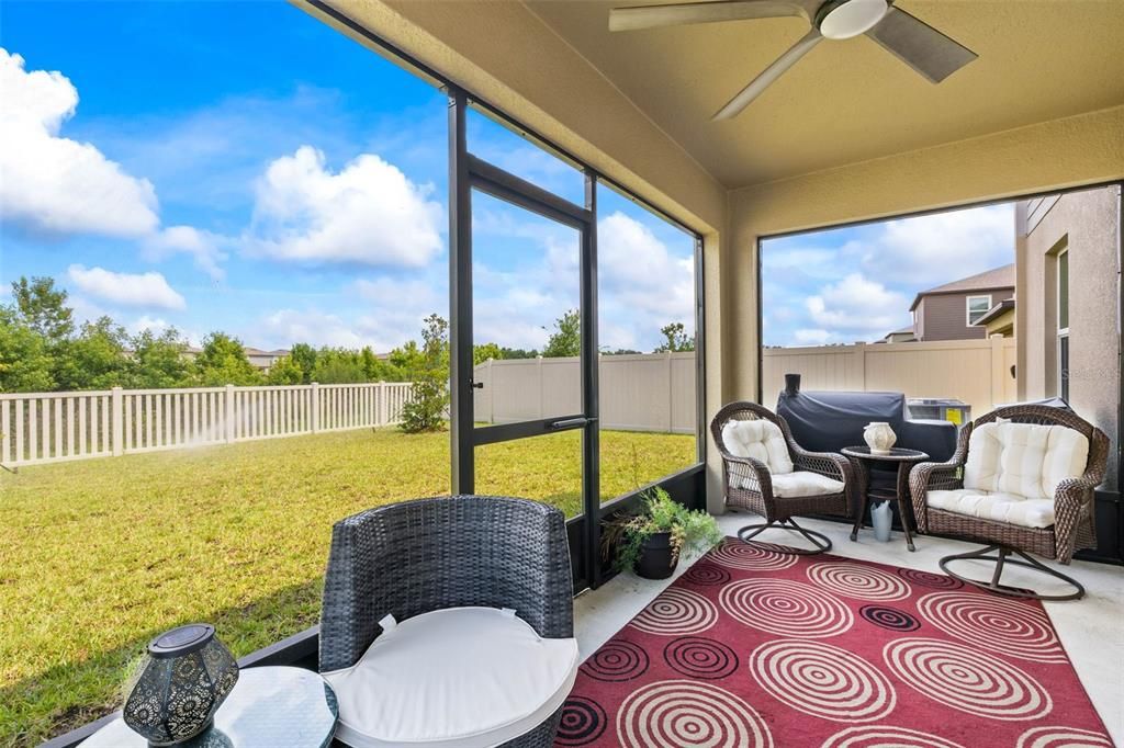 Backyard, Exterior, Sun Room