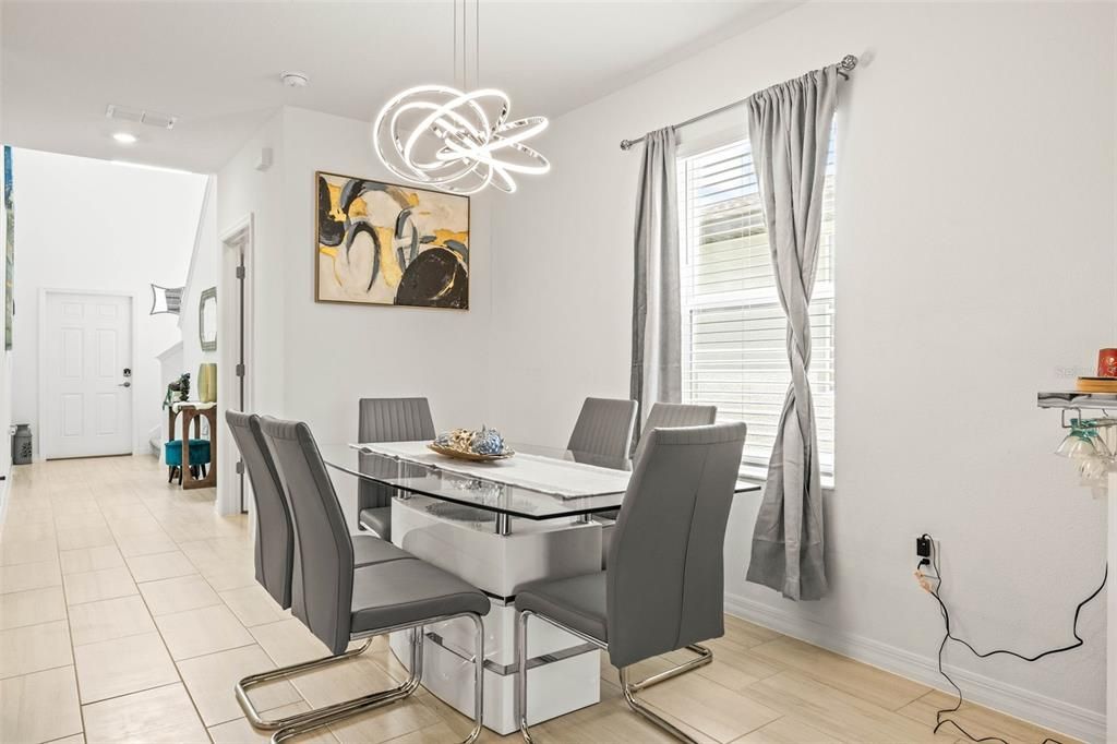 Dining room, Interior, Pendant Lights, Recessed Lighting