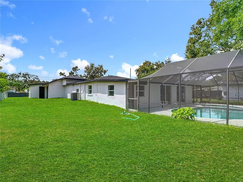 Backyard, Exterior