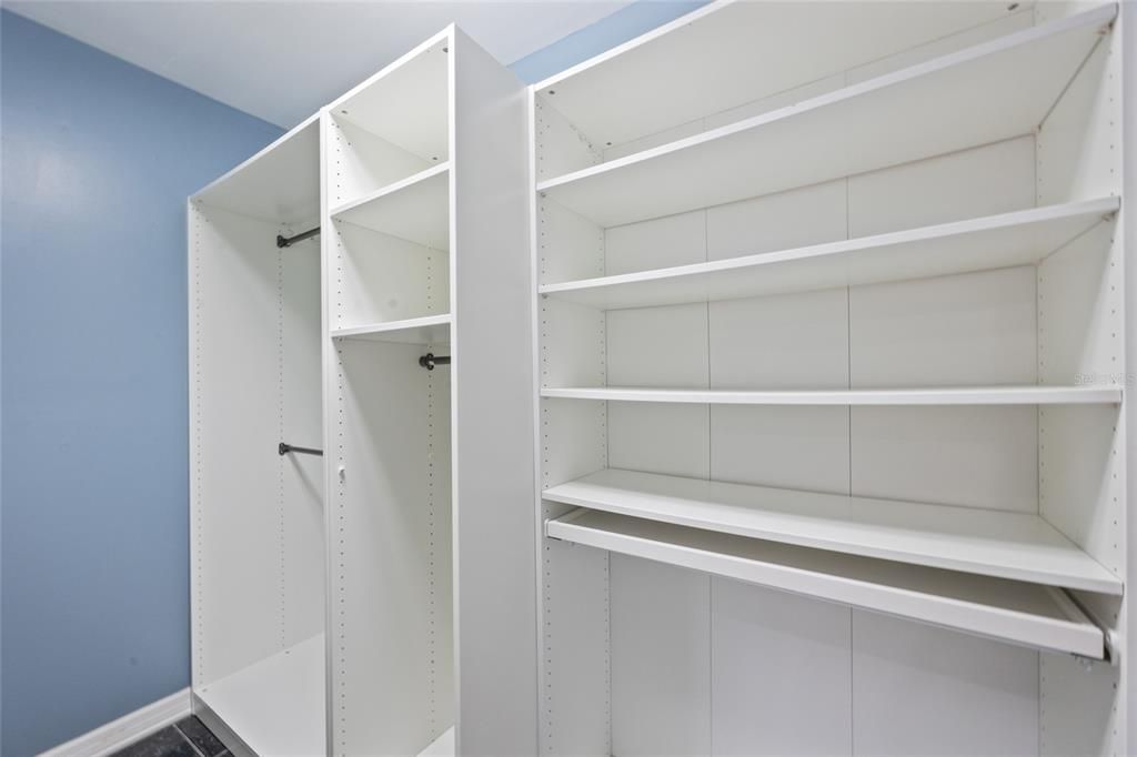 Interior, Walk-in Closets