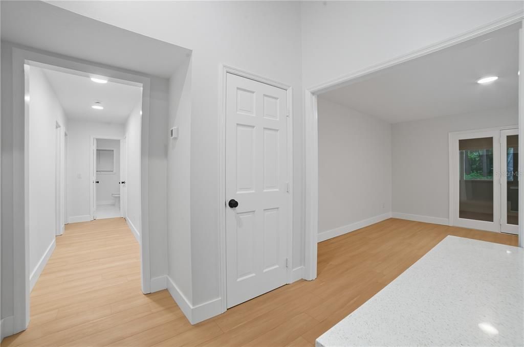 Interior, Recessed Lighting, Wood Texture Flooring