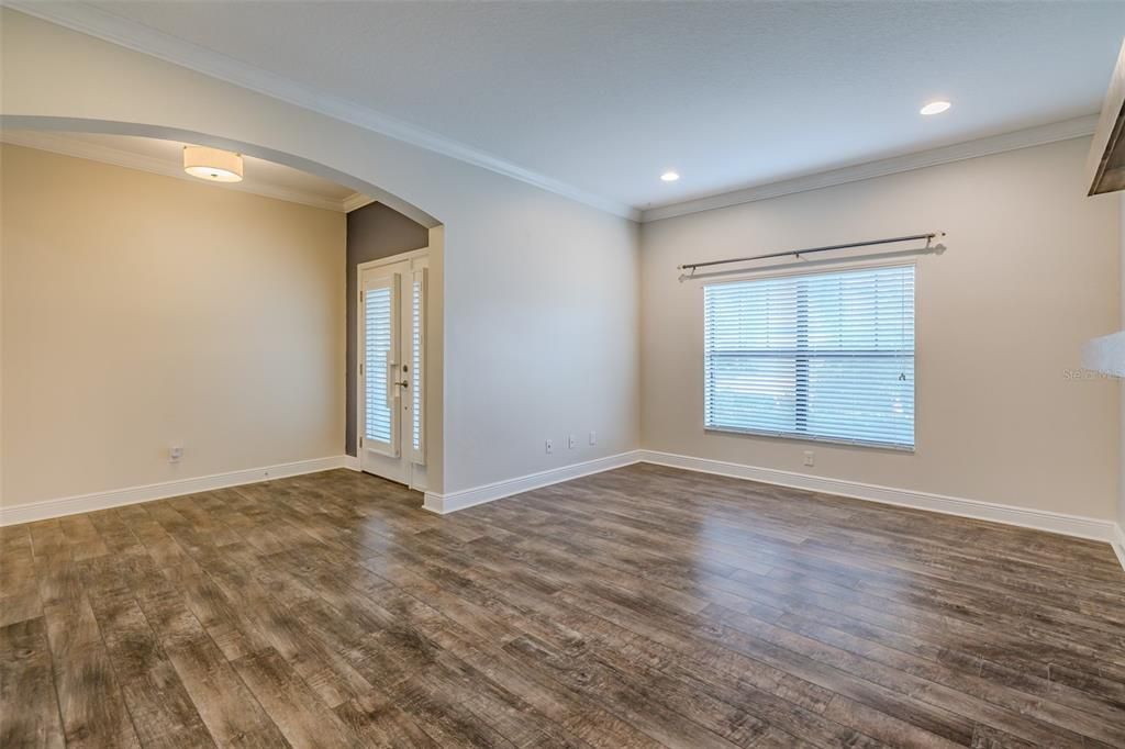 Empty room, Interior, Recessed Lighting, Wood Texture Flooring