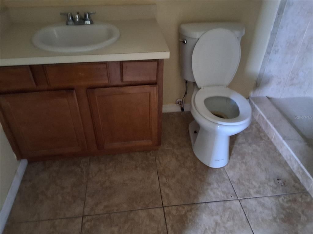 Bathroom, Interior