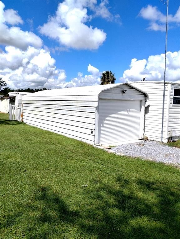 Backyard, Detached Garage, Exterior