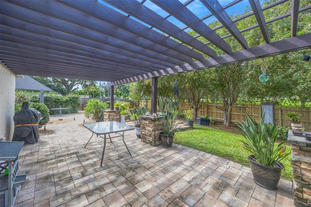 Backyard, Exterior