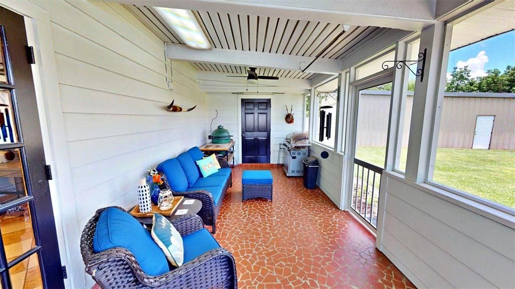 Interior, Living room, Sun Room