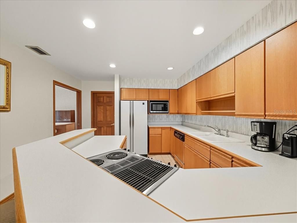 Interior, Kitchen, Recessed Lighting