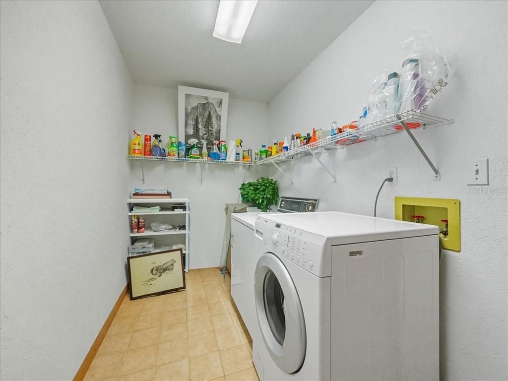 Interior, Washer