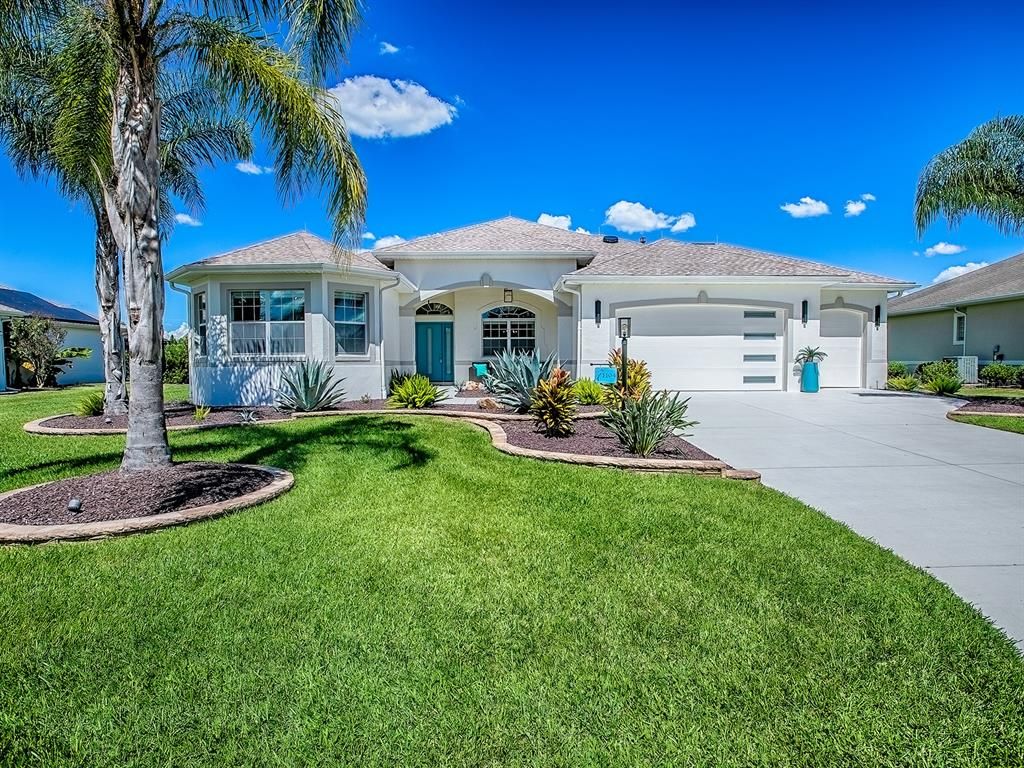 Attached, Backyard, Exterior, Facade, Ranch