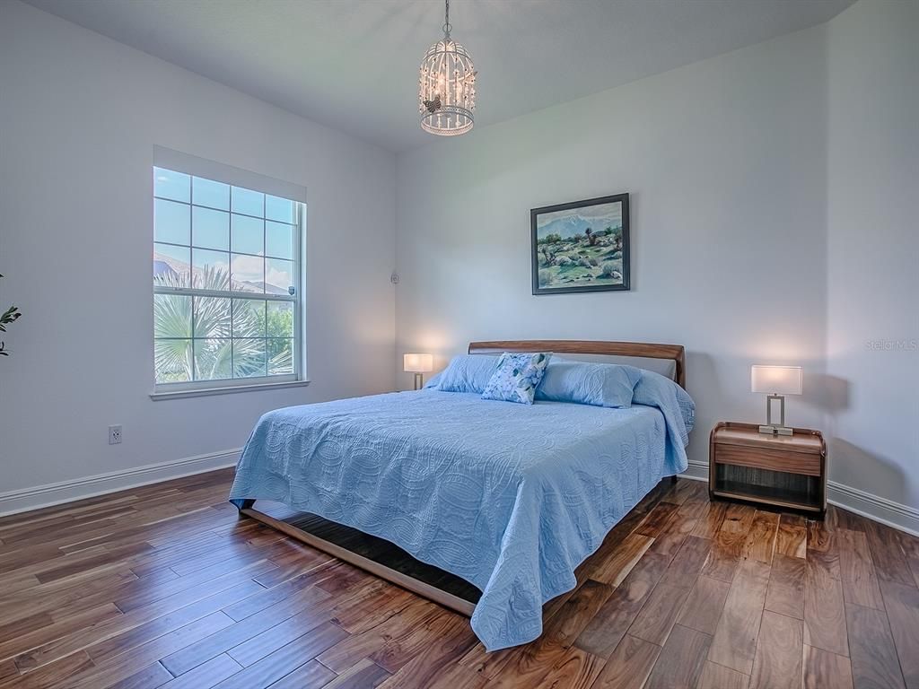 Bedroom, Interior, Pendant Lights, Wood Texture Flooring