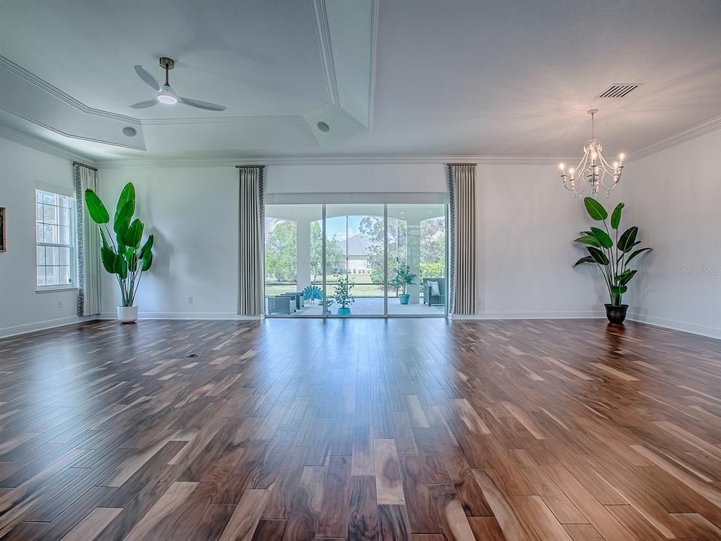 Chandelier, Empty room, Interior, Wood Texture Flooring