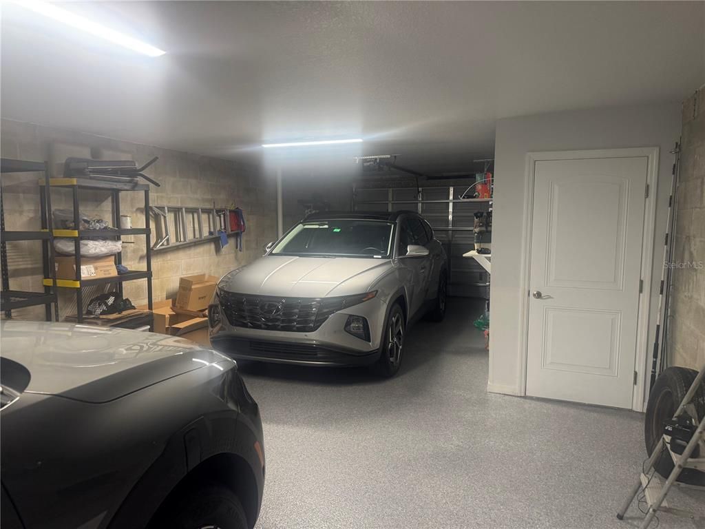 Garage, Interior