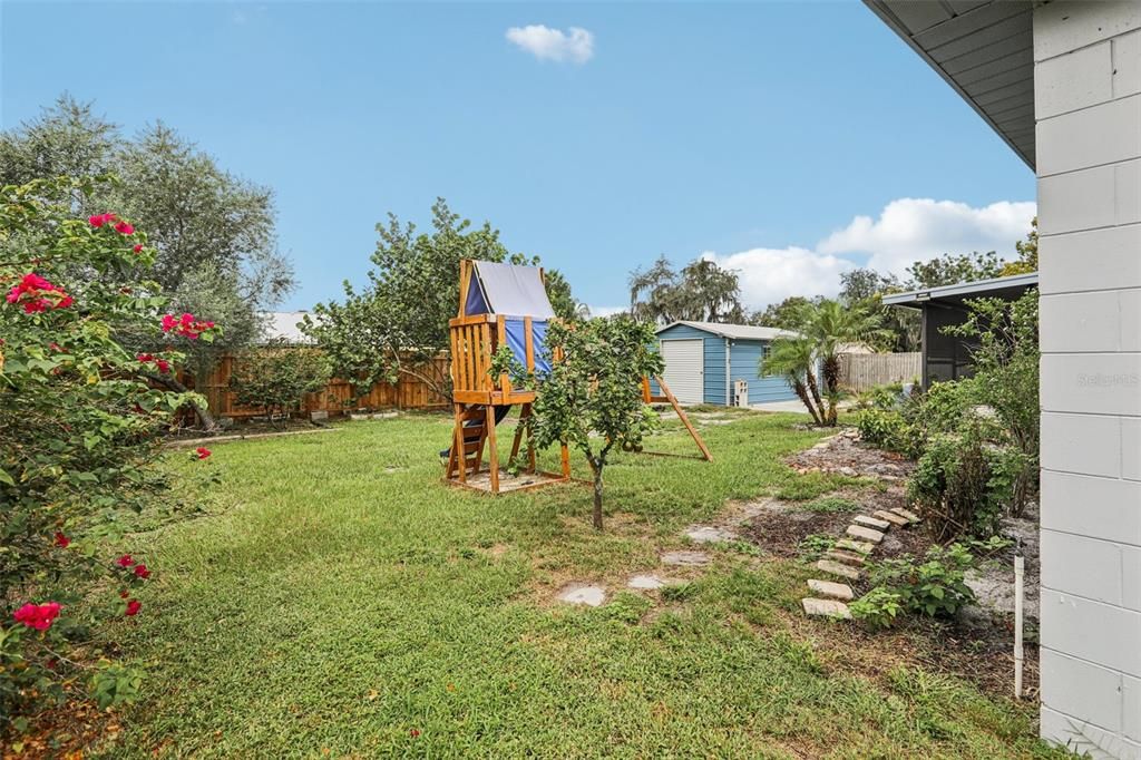 Backyard, Exterior