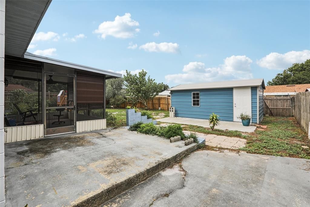 Backyard, Exterior