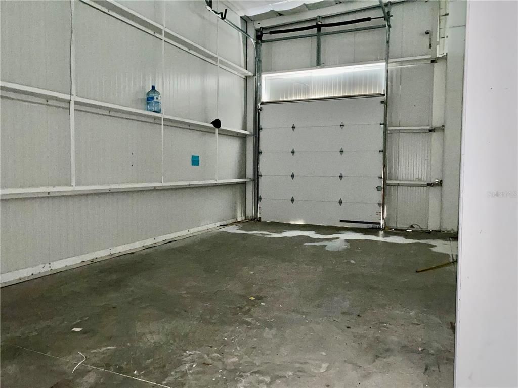Garage, Interior