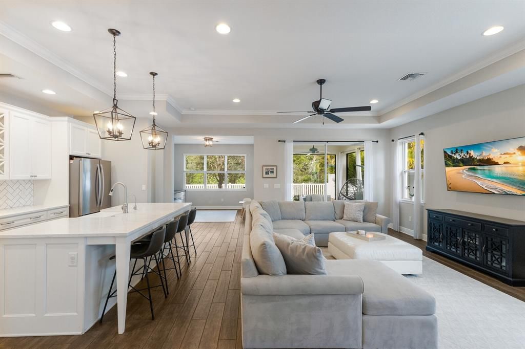 Interior, Kitchen, Living room, Pendant Lights, Recessed Lighting, Stainless Steel Appliances, Wood Texture Flooring