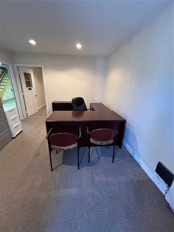 Dining room, Interior, Recessed Lighting