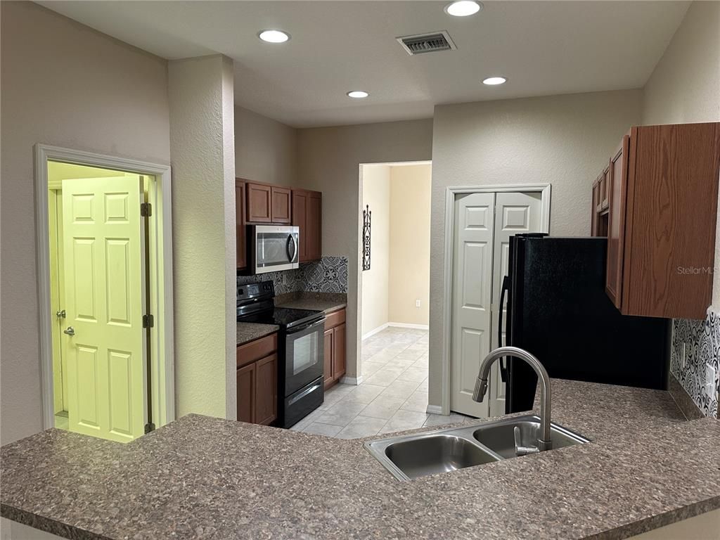 Interior, Kitchen, Recessed Lighting