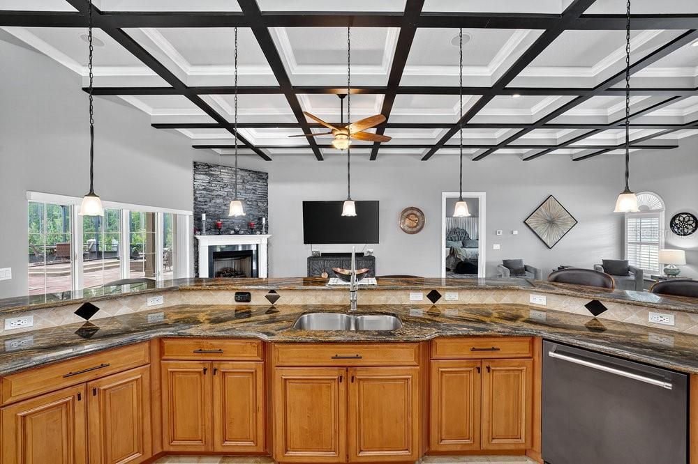 Fireplace, Interior, Kitchen, Pendant Lights