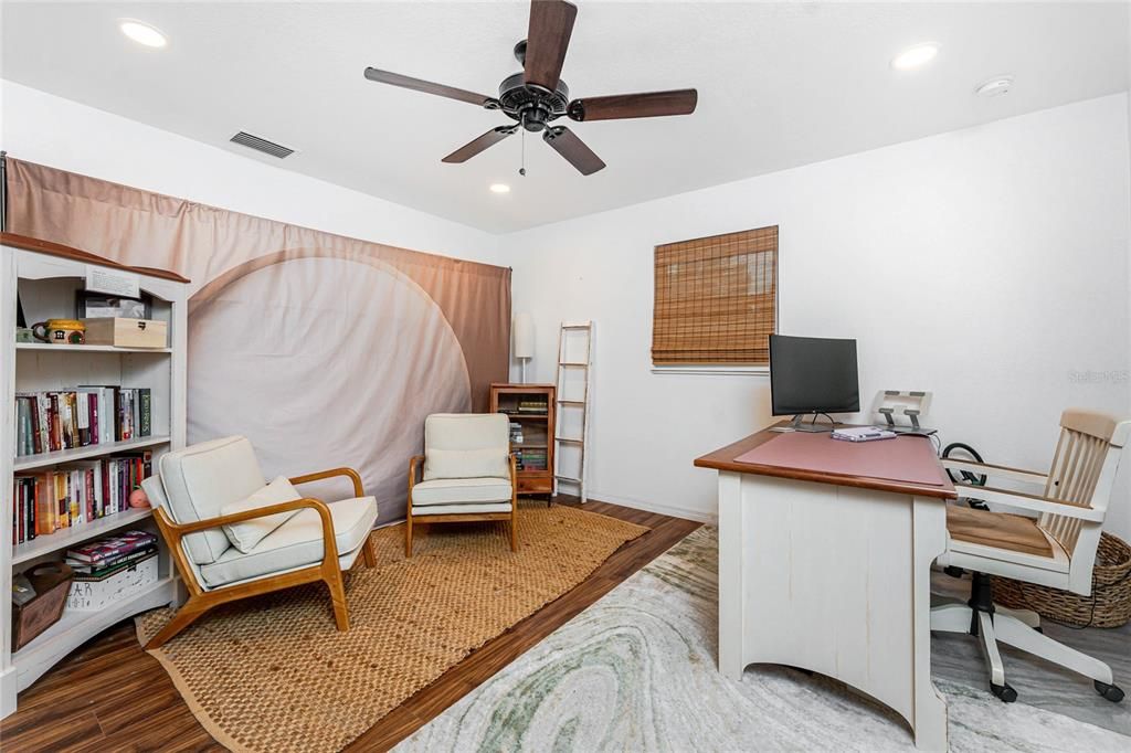 Home Office, Interior, Recessed Lighting, Wood Texture Flooring
