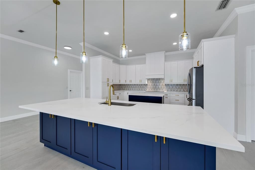 Interior, Kitchen, Pendant Lights, Recessed Lighting, Wood Texture Flooring