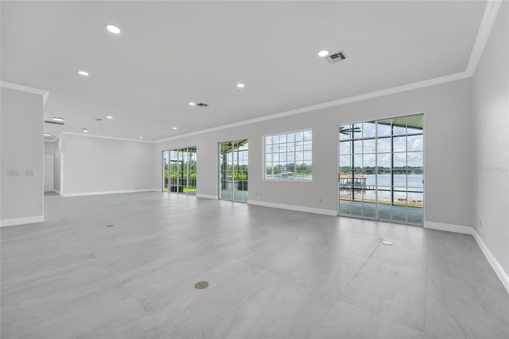 Empty room, Interior, Recessed Lighting