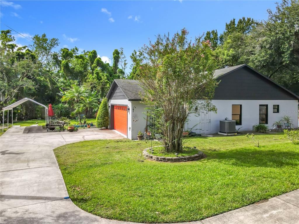 Backyard, Detached Garage, Exterior