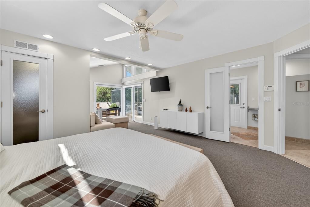 Bedroom, Interior, Recessed Lighting
