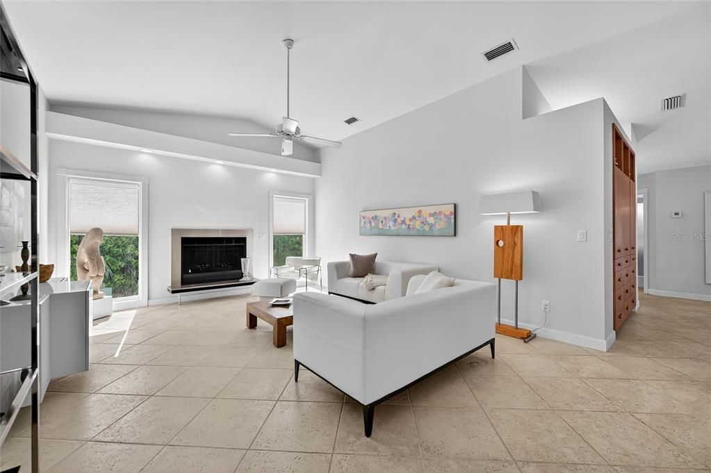 Fireplace, Interior, Living room