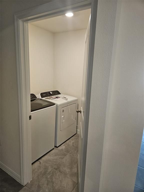 Interior, Recessed Lighting, Washer