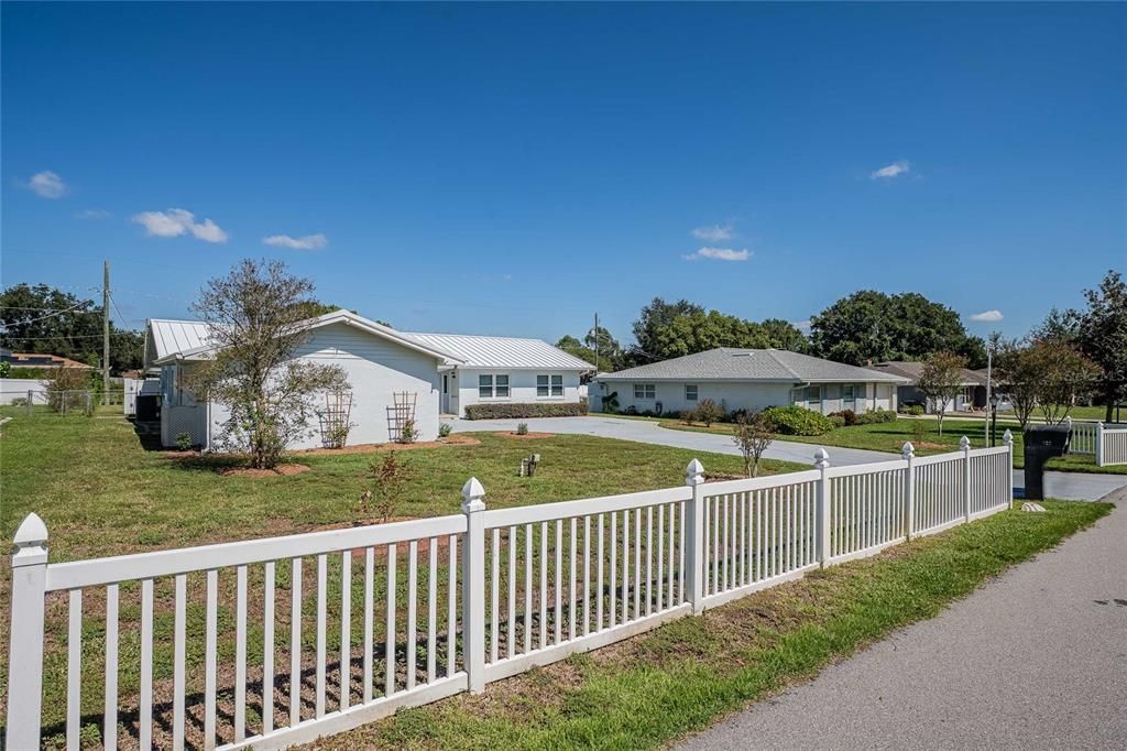 Backyard, Exterior