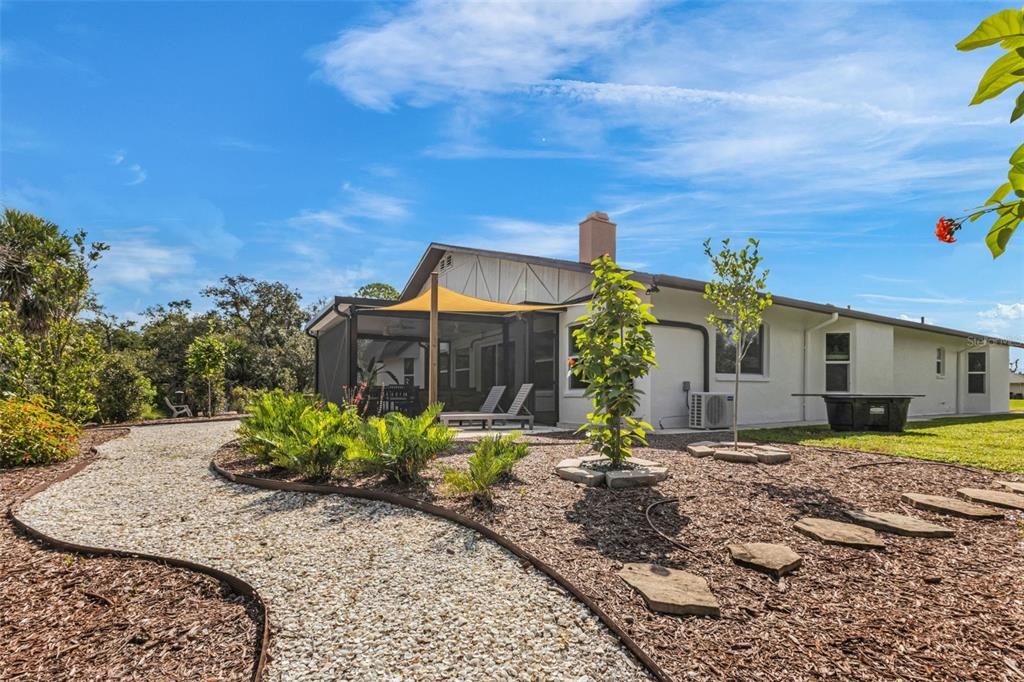 Backyard, Exterior