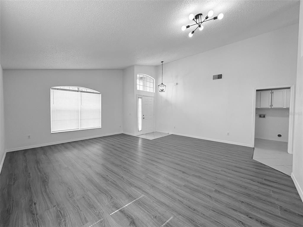 Empty room, Interior, Pendant Lights, Wood Texture Flooring