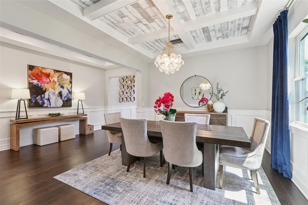 Chandelier, Dining room, Interior, Wood Texture Flooring