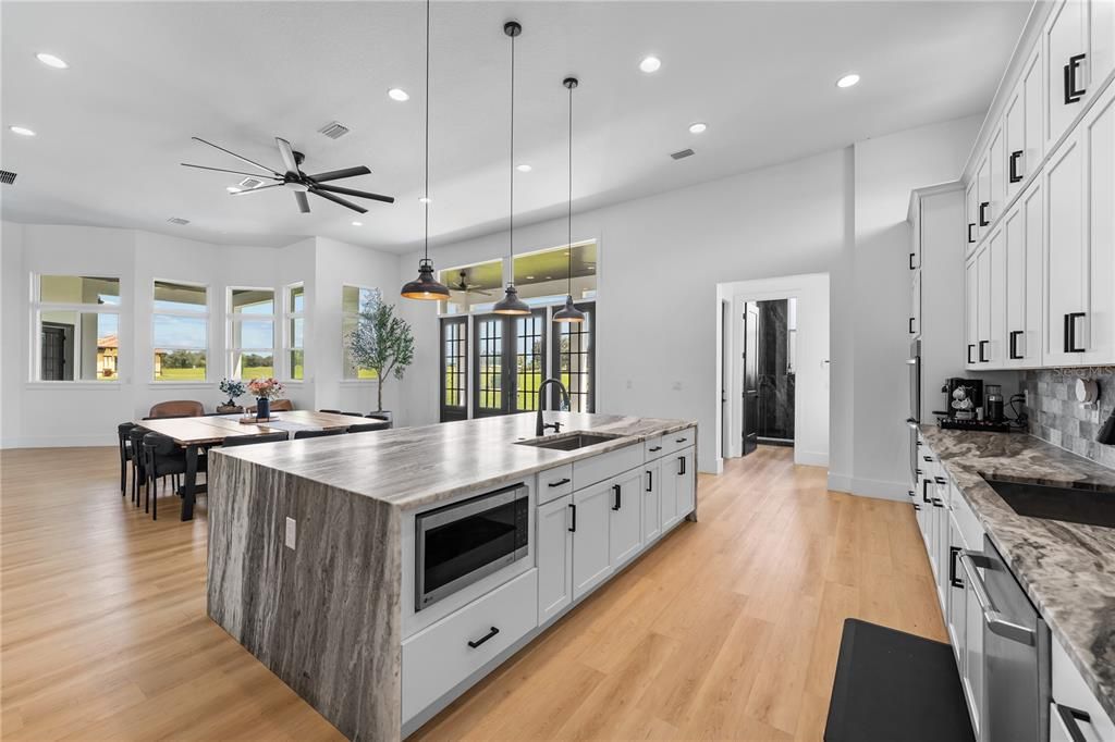 Dining room, Interior, Kitchen, Pendant Lights, Recessed Lighting, Wood Texture Flooring