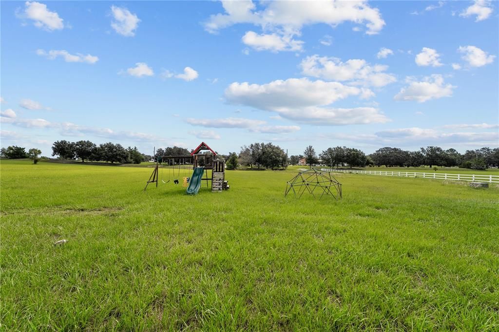 Backyard, Exterior, Playground