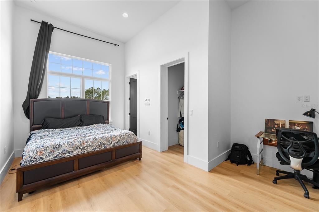 Bedroom, Home Office, Interior, Recessed Lighting, Wood Texture Flooring