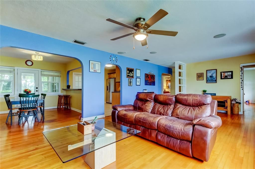 Dining room, Interior, Living room, Wood Texture Flooring