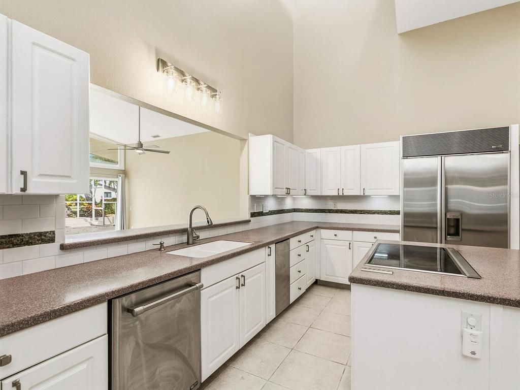Interior, Kitchen, Stainless Steel Appliances