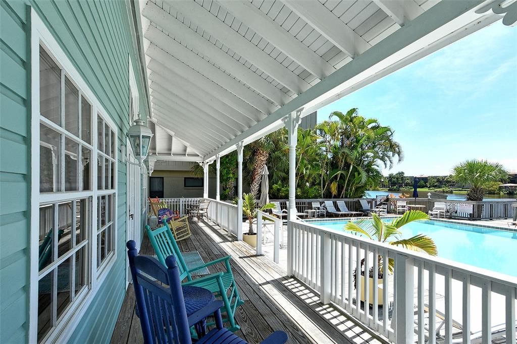 Exterior, Pool, Other