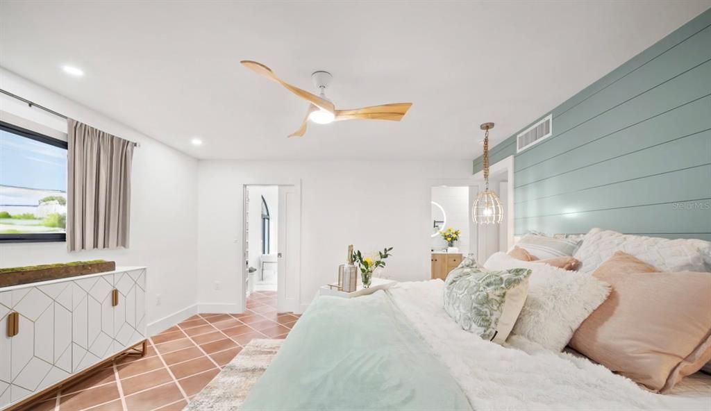 Bedroom, Interior, Pendant Lights, Recessed Lighting