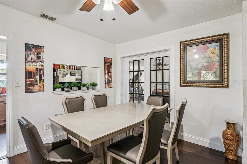 Dining room, Interior, Wood Texture Flooring