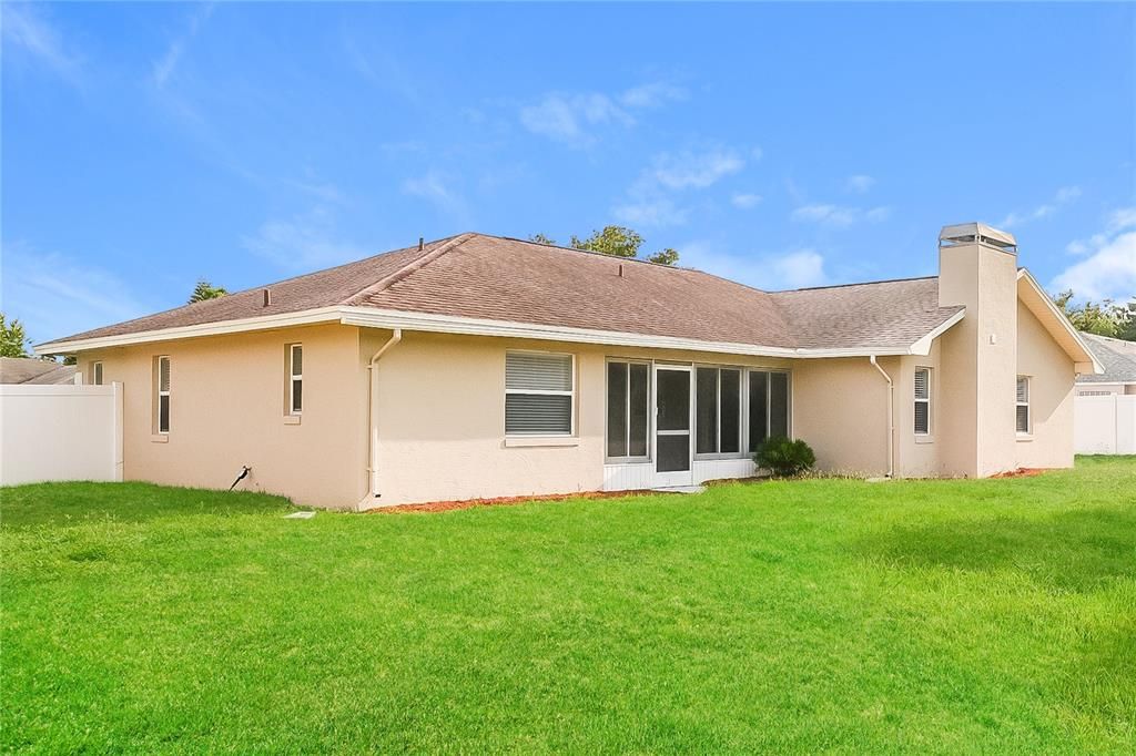 Backyard, Exterior