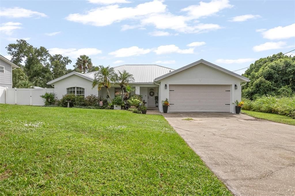 Attached, Backyard, Exterior, Facade, Ranch